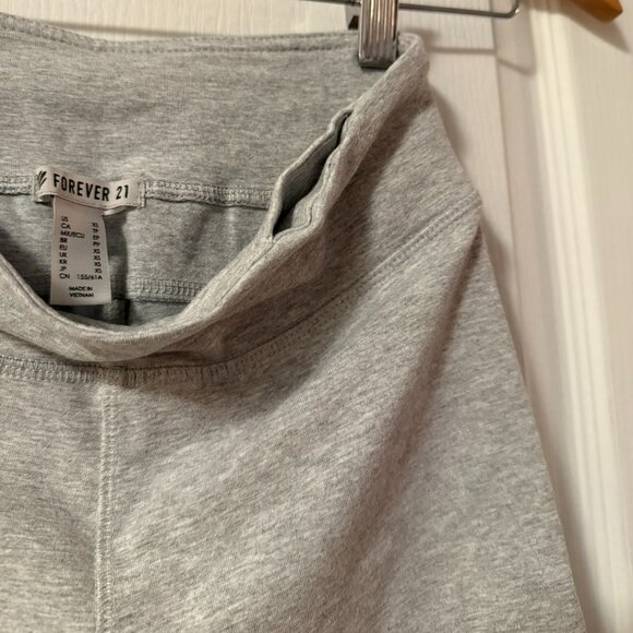 ⭐️ $5, spend over $20 - Forever 21 Sheer Mesh Inset Ribbed Leggings in Grey - Picture 7 of 12